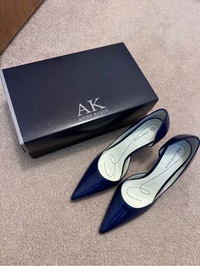 NEW Anne Klein Navy Patent Pointed-Toe Heels - Size: 7 1/2 M